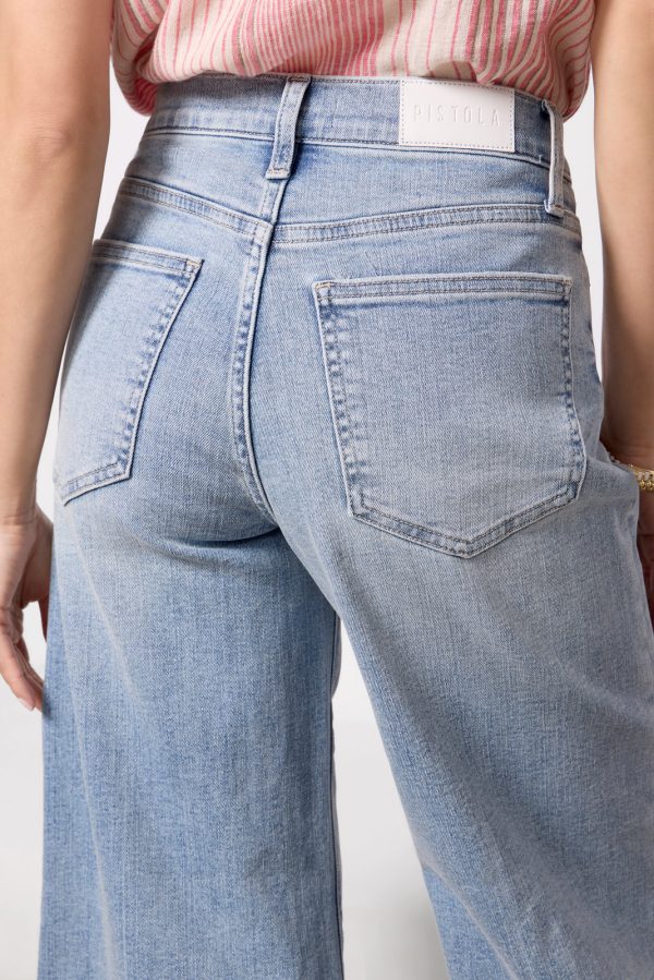 Petite Izzy Crop - Image 4