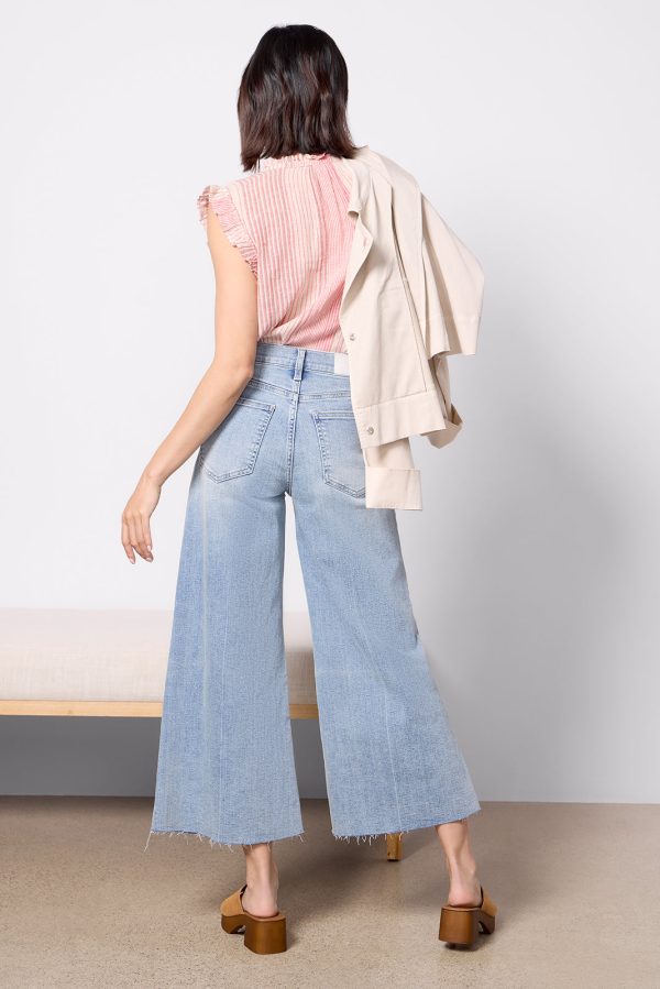 Petite Izzy Crop - Image 3