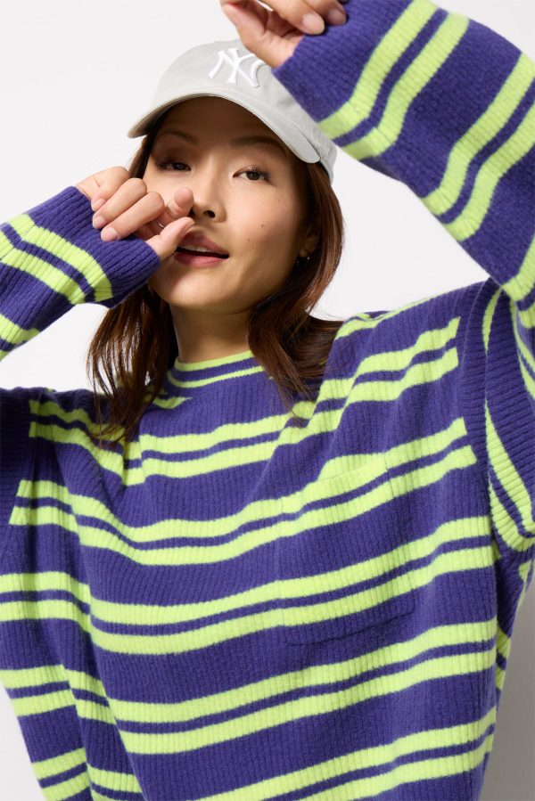 Raxow Pocket Pullover - Image 2