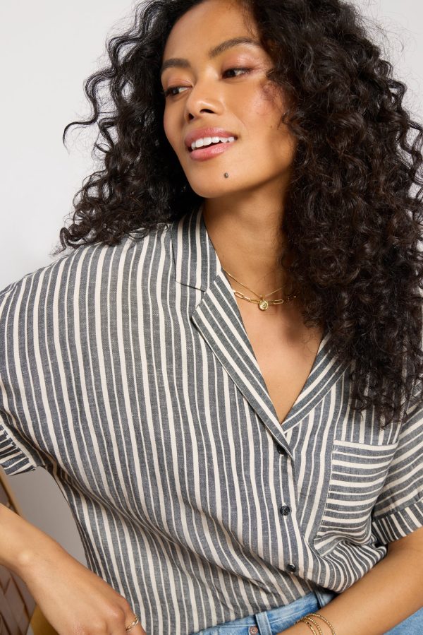 Sophia Linen Resort Shirt - Image 3
