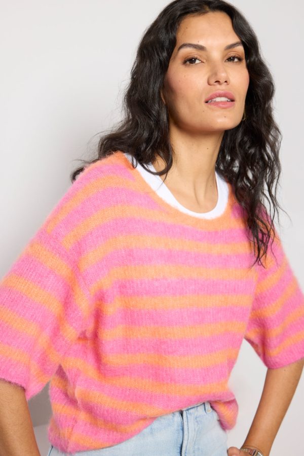 Nenybay Short Sleeve Pullover - Image 2