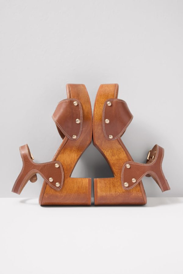 Yandy Wood Sandal - Image 2