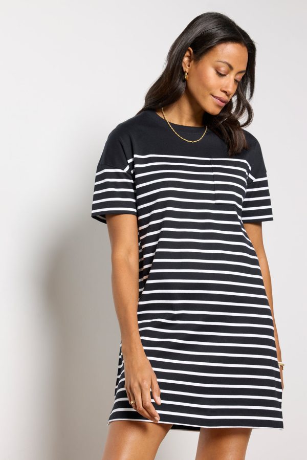 Emersyn T-Shirt Dress - Image 6