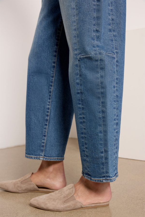 Eli Arched Leg - Image 3