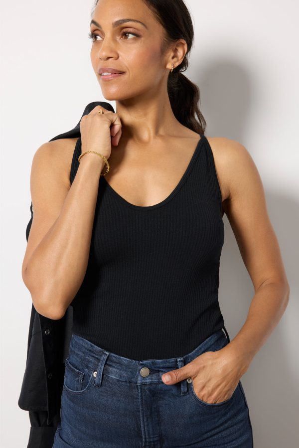 Nina Seamless V-Neck Tank - Image 6