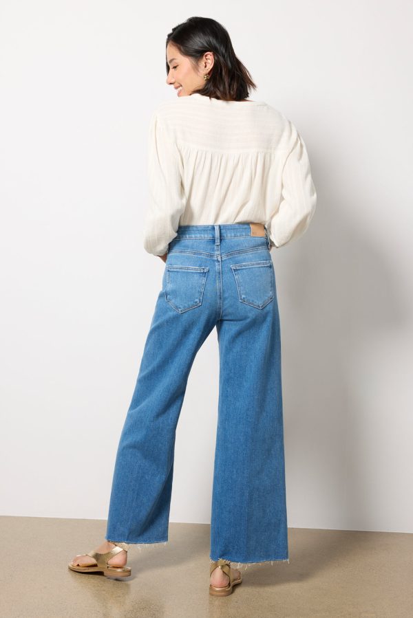 Petite Anessa 29` - Image 4