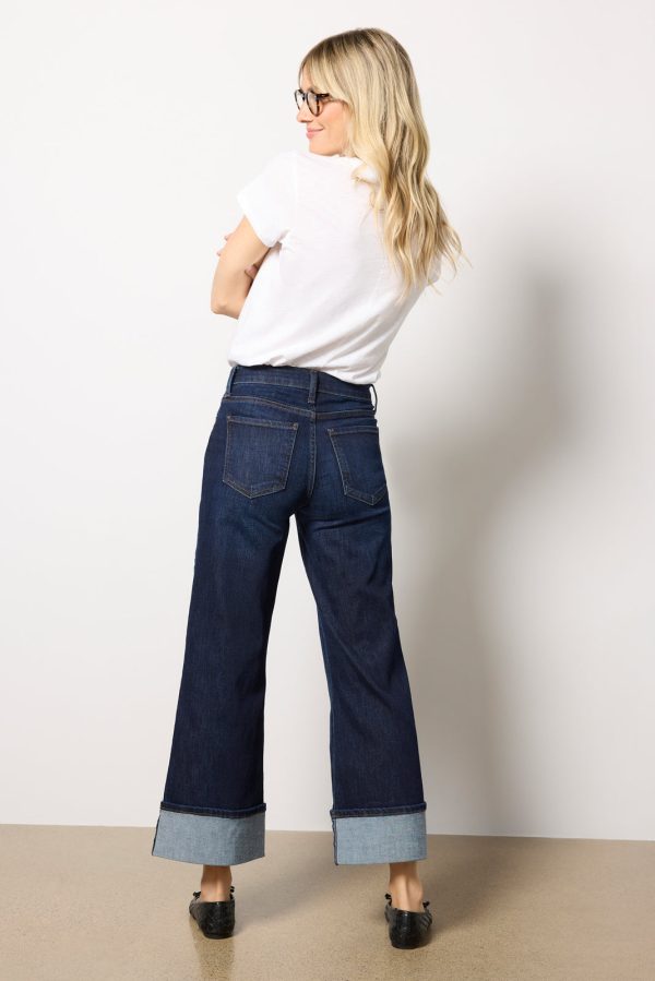 Meg w Cuff - Image 4