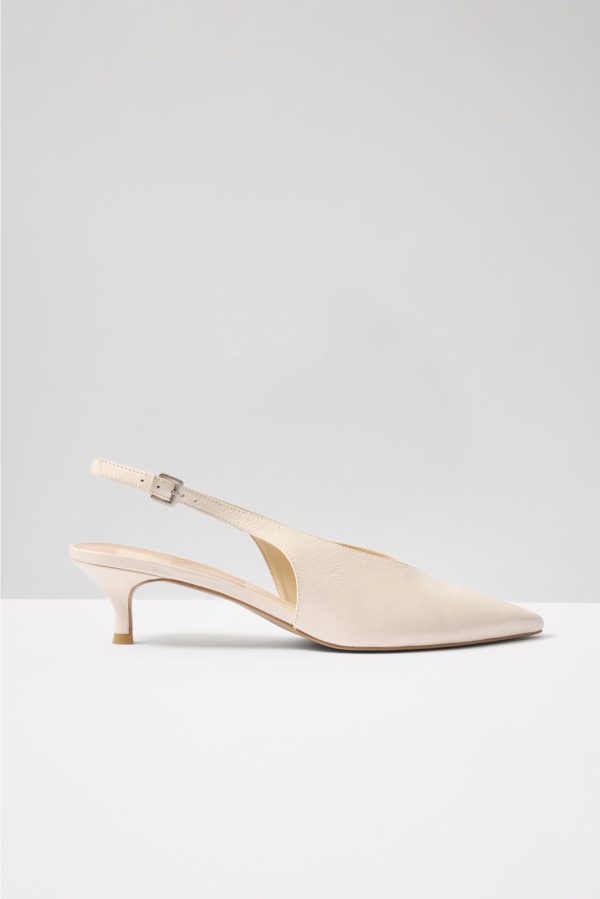 Alenna Pump - Image 4