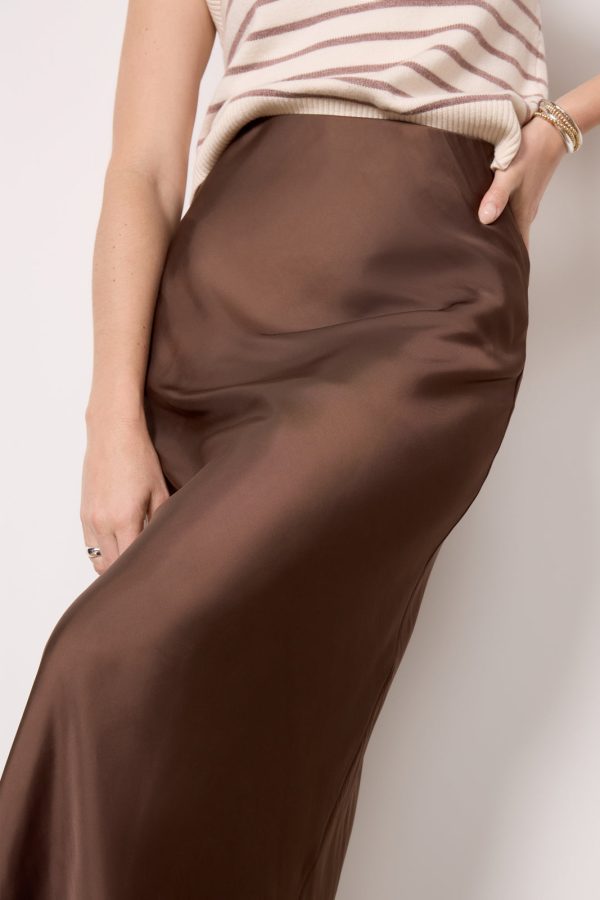 Maddie Satin Skirt - Image 2
