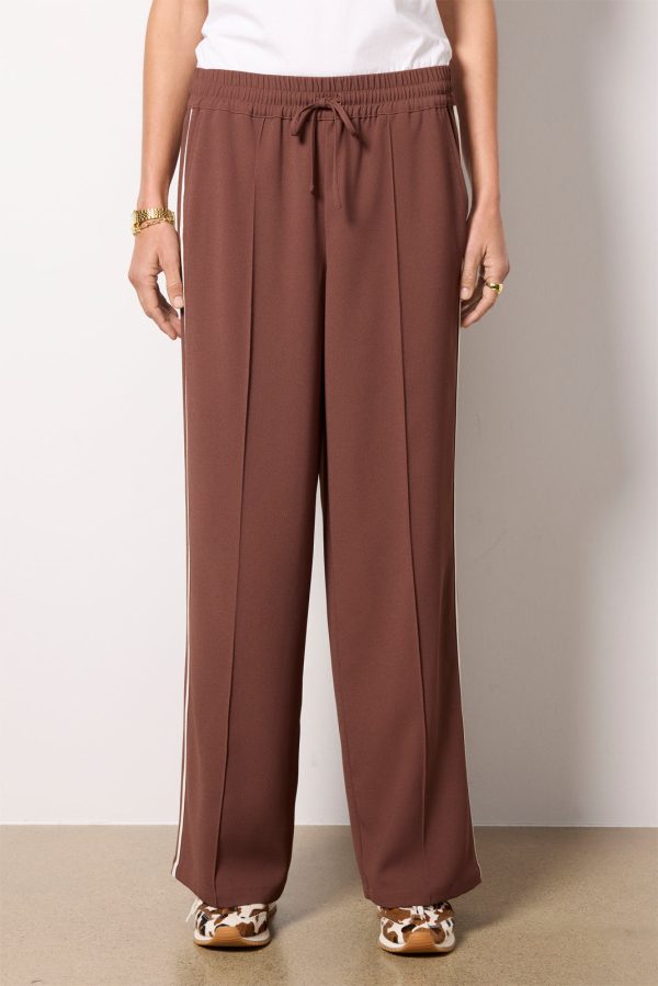 Saunder Track Pant - Image 5