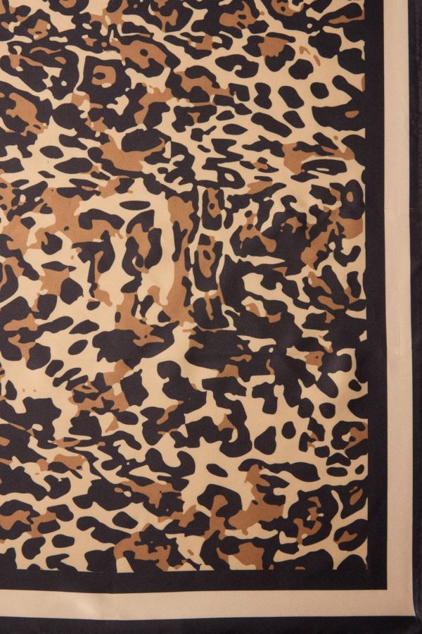 Portia Leopard Bandana - Image 2