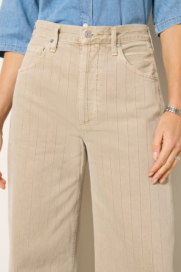 Ayla Raw Hem Crop - Image 2