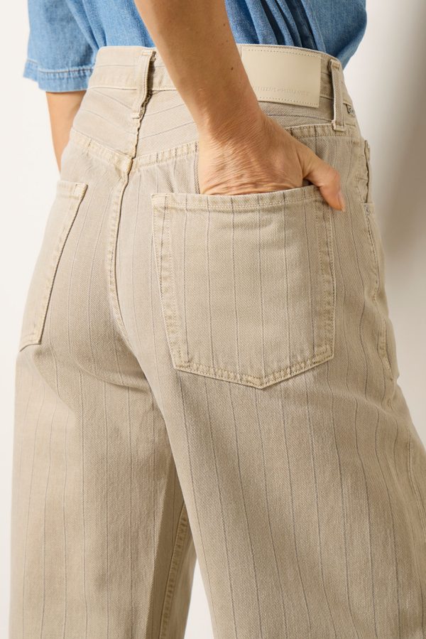 Ayla Raw Hem Crop - Image 3