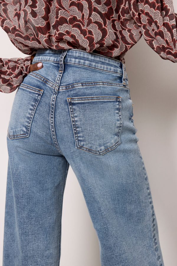 Petite Jean High Rise Wide Leg - Image 4