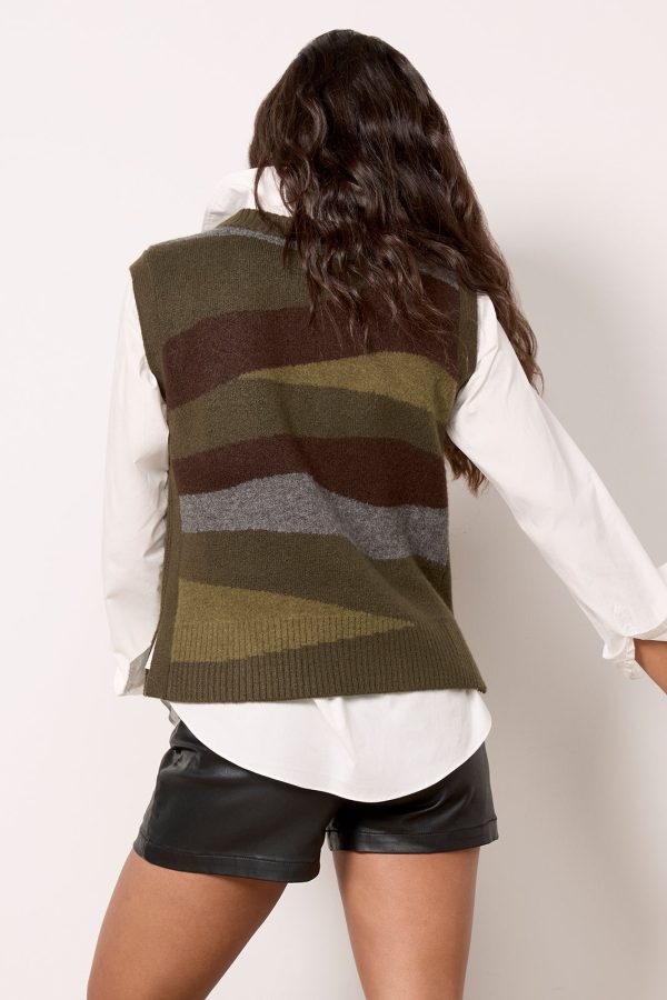 Reina Sweater Vest - Image 4