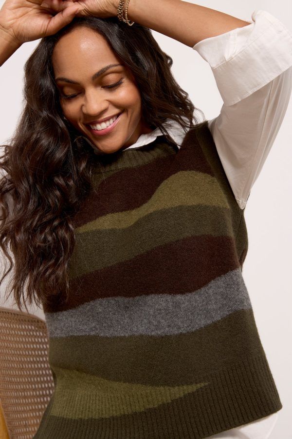 Reina Sweater Vest - Image 2