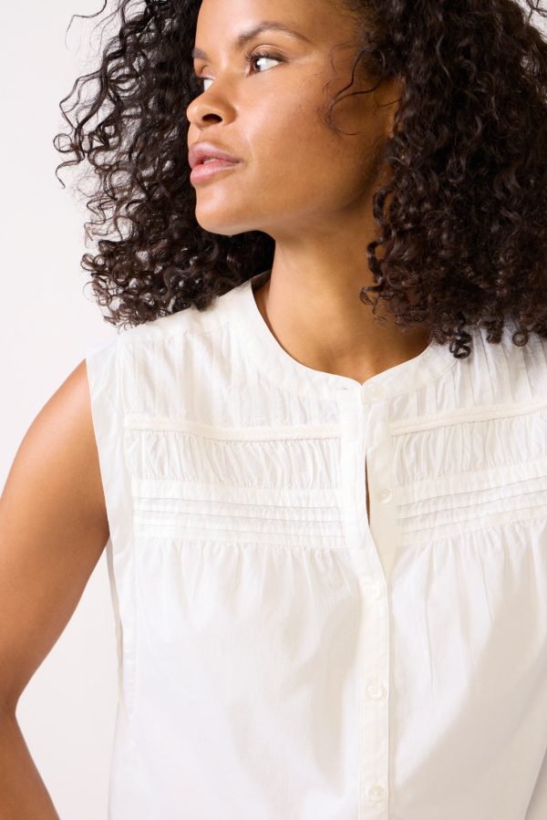 Alyssa Sleeveless Shirt - Image 3
