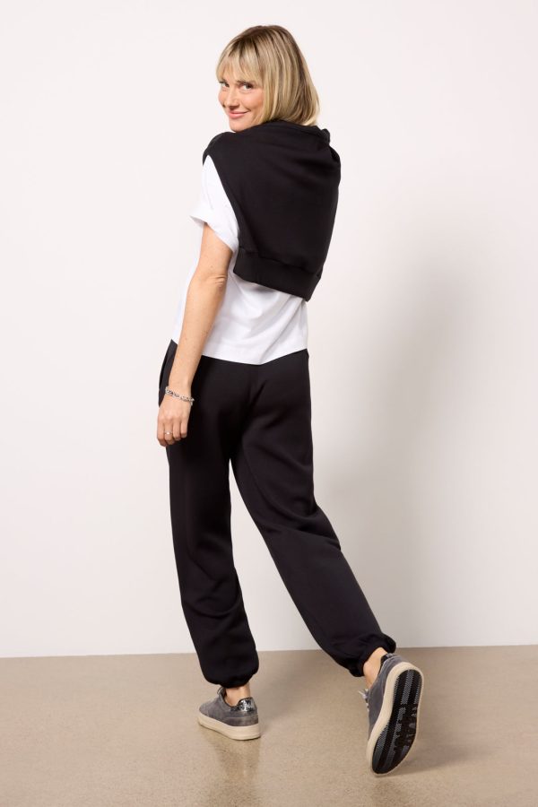 AirEssentials Sweatpant - Image 3