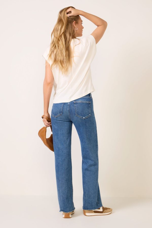 Anessa 31` w Raw Hem Wide Leg Jean - Image 4