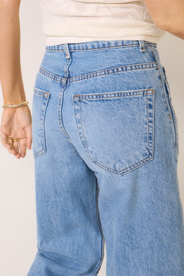 Twisted Barrel Jean - Image 3
