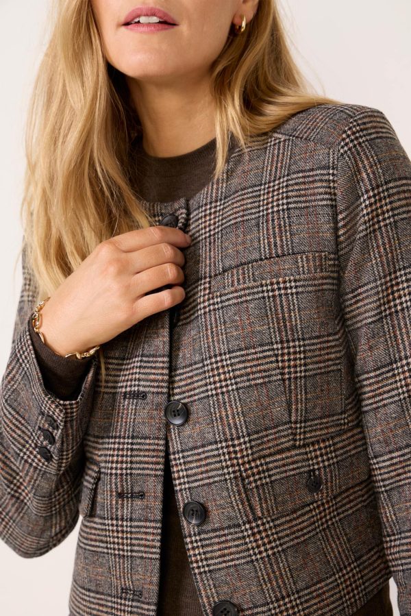 Ellie Plaid Jacket - Image 5