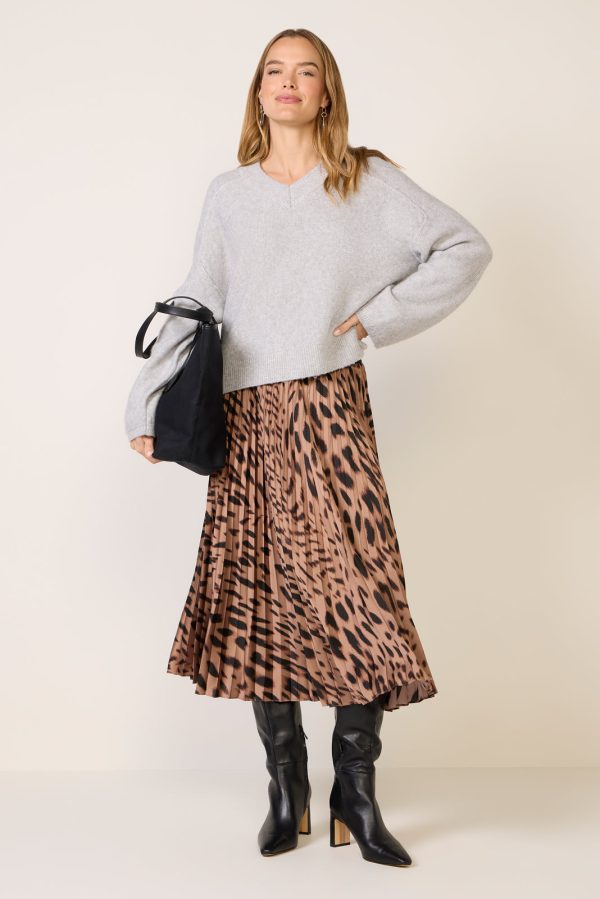Nostalgia Pleated Midi Skirt - Image 2