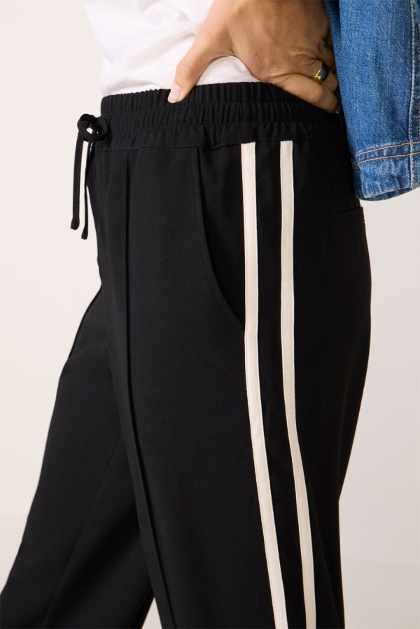 Saunder Track Pant - Image 2