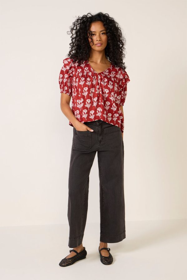 Frill V Isla Top