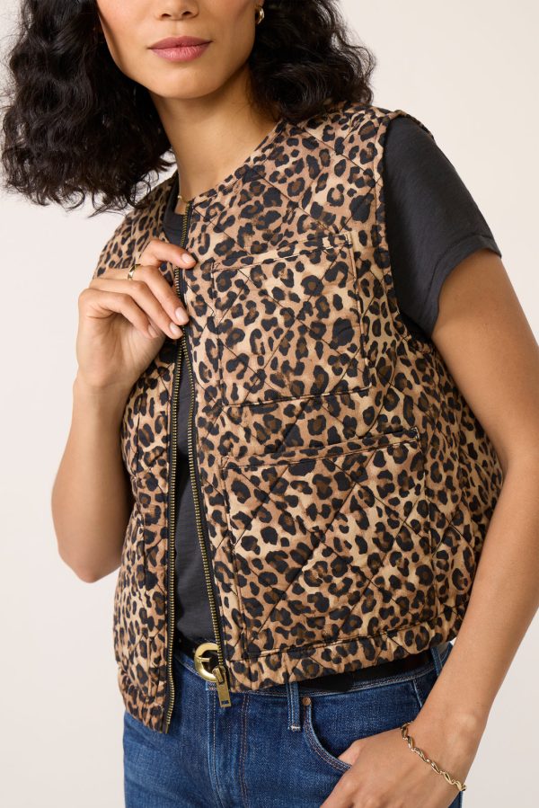 Theo Quilted Leopard Vest - Image 2