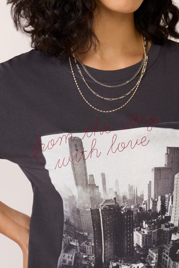 Big Apple Tee - Image 2