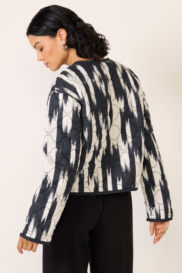 Livvy Quilted Jacket - Image 4