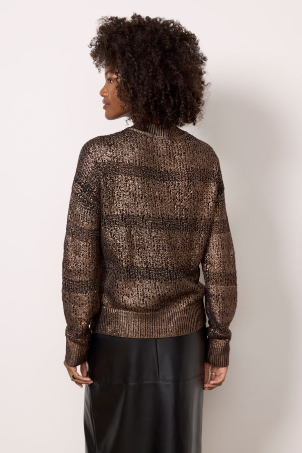 Atlas Pullover - Image 4