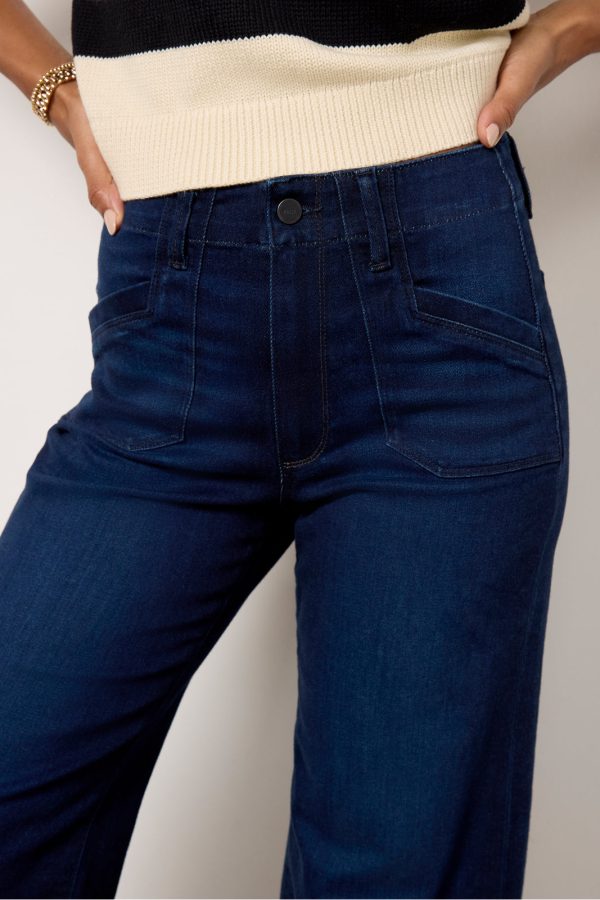 Anessa w Welt Utility Pockets - Image 2