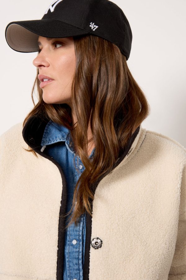 Kelly Sherpa Jacket - Image 3