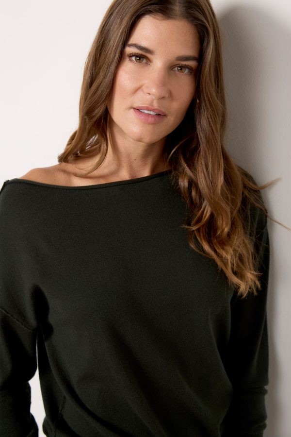 Lessie Off Shoulder - Image 3