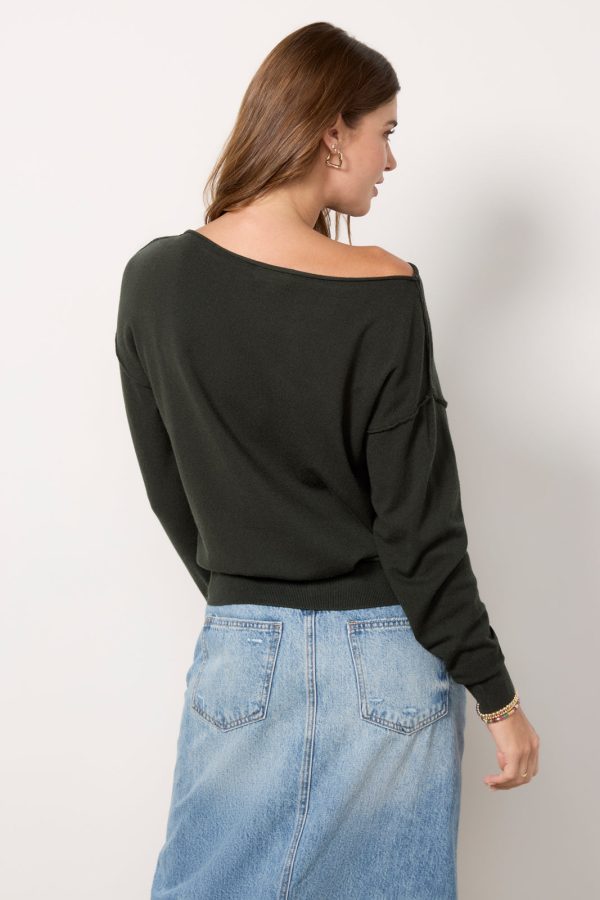 Lessie Off Shoulder - Image 4