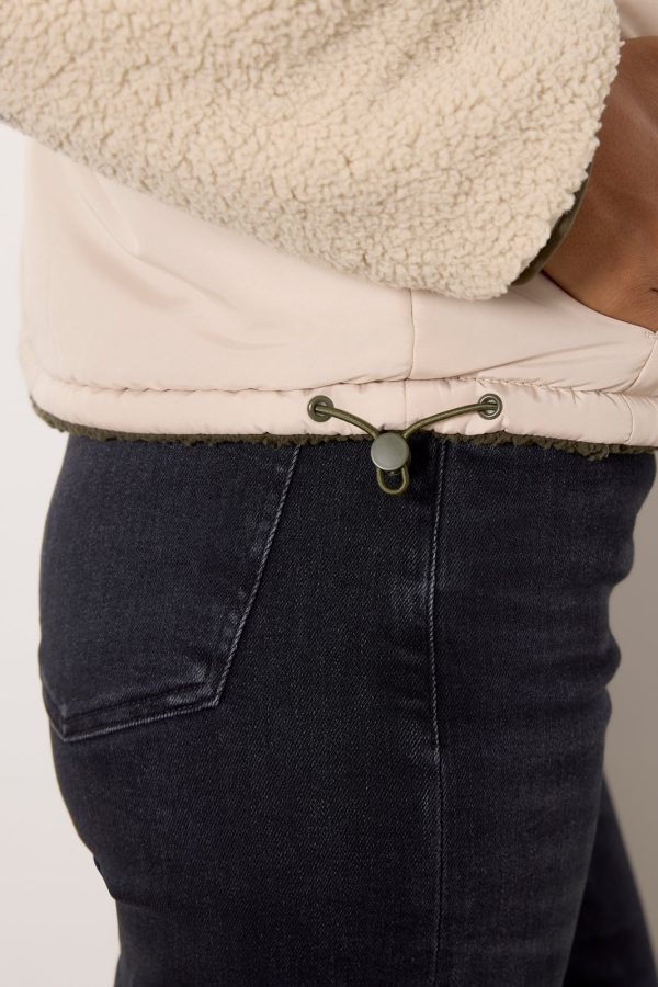 Tasha Puffer Jacket - Image 4