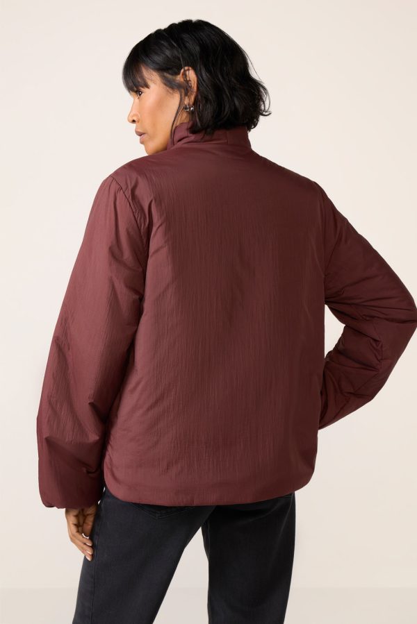 Tilley Light Padded Jacket - Image 4