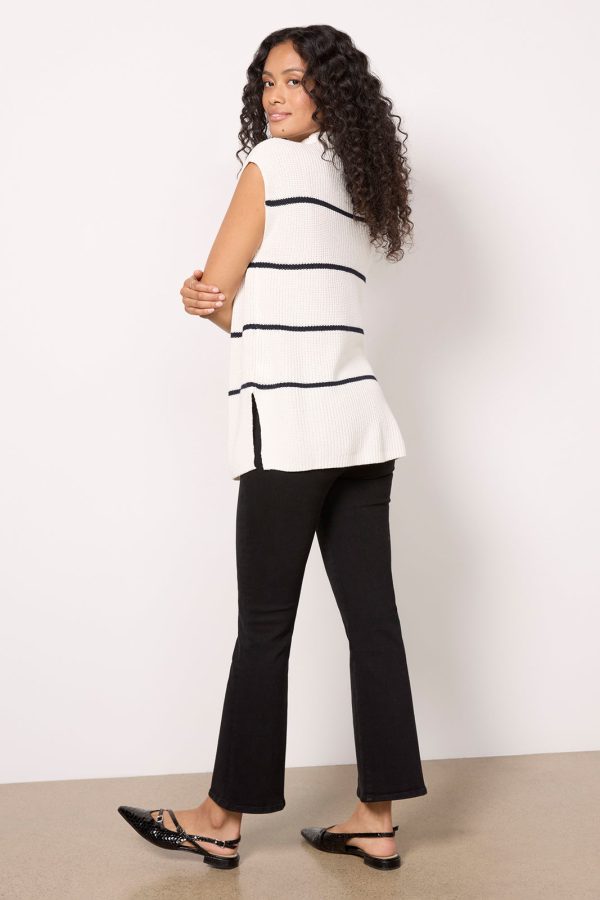 Jetset Crop Mini Boot Pintuck - Image 3