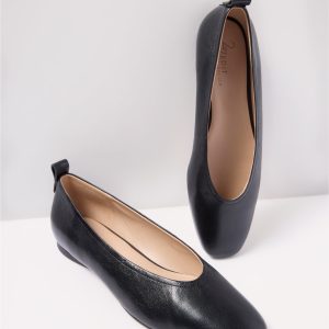 Carla Flat