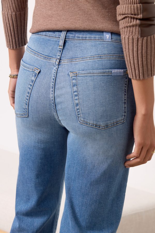 Cropped Alexa - Image 2