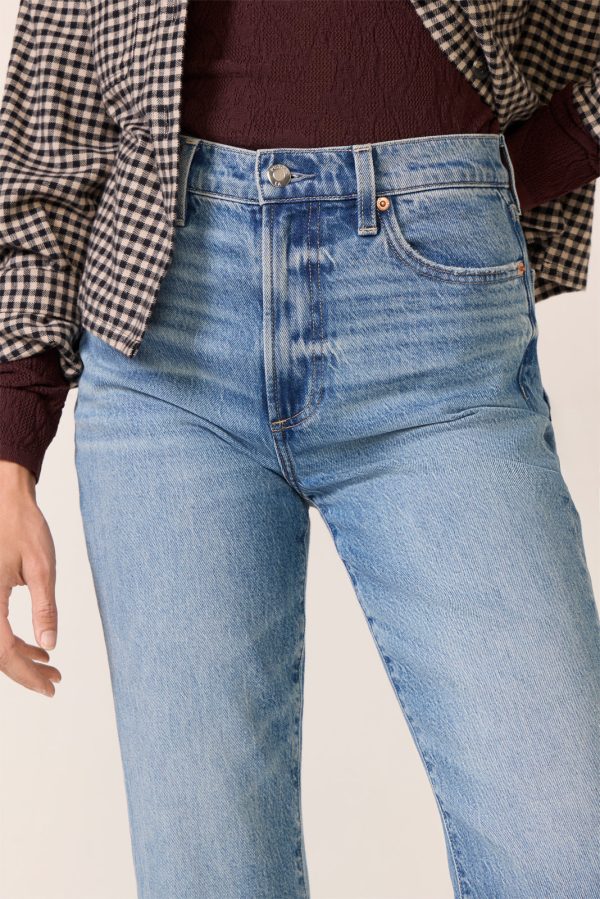 Ally Crop Bootcut Jean - Image 2