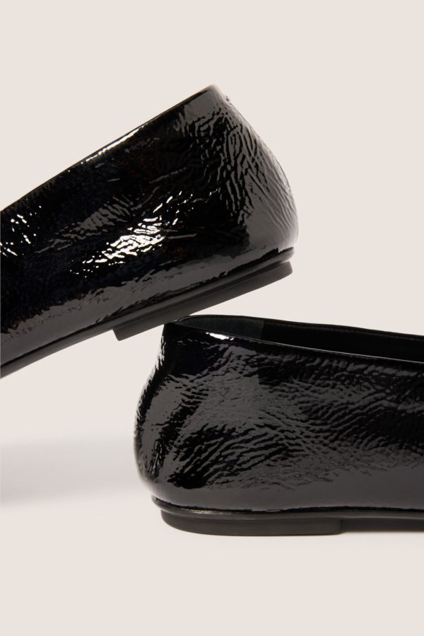 Noelle Flat - Image 4