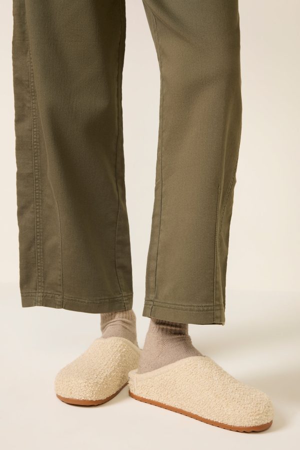 The Cozy Clog - Image 2