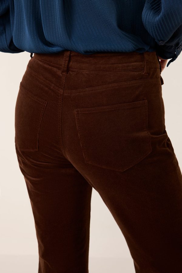Leenah Bootcut Ankle w Mini Patch Pockets - Image 3
