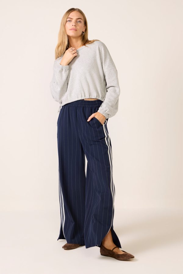 Keyara Tie Bottom Sweatshirt - Image 5