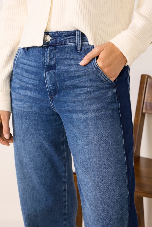 Ashton Wide Leg Barrel Jean - Image 3