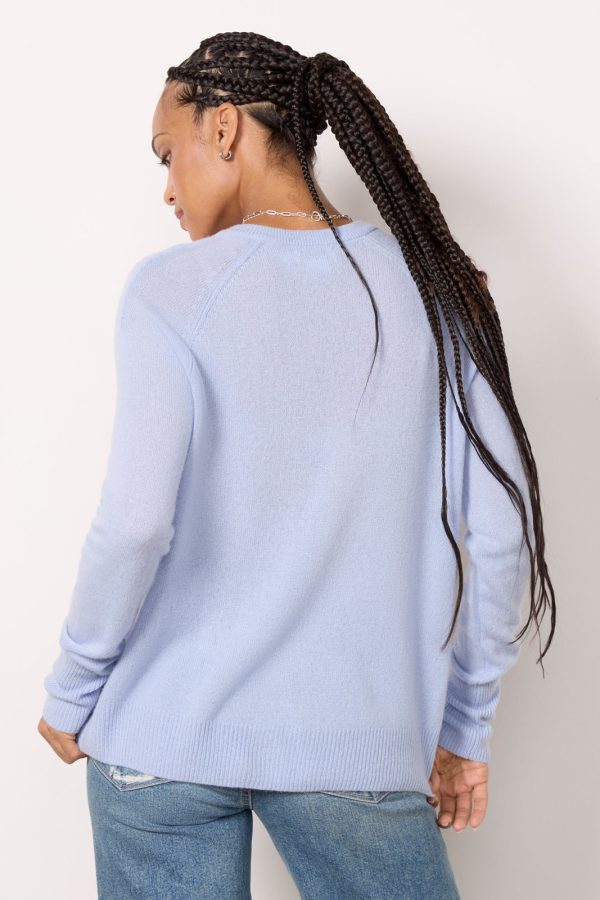 Kate Vneck Cashmere Pullover - Image 4