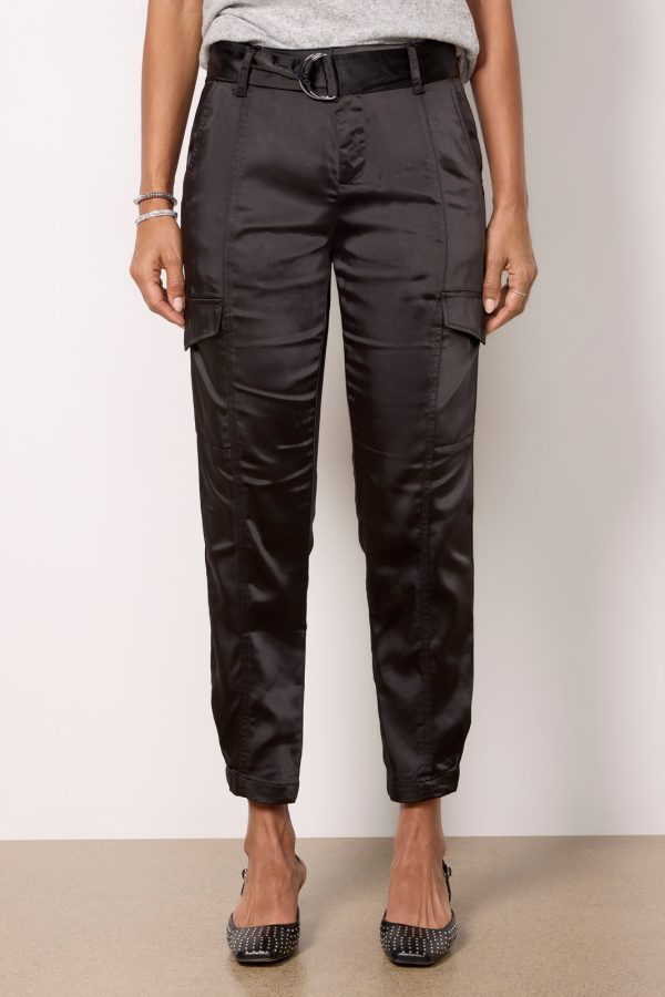 Classy Cargo - Image 5
