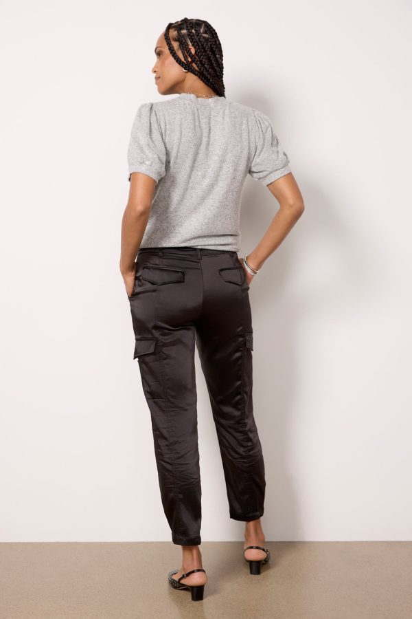 Classy Cargo - Image 3